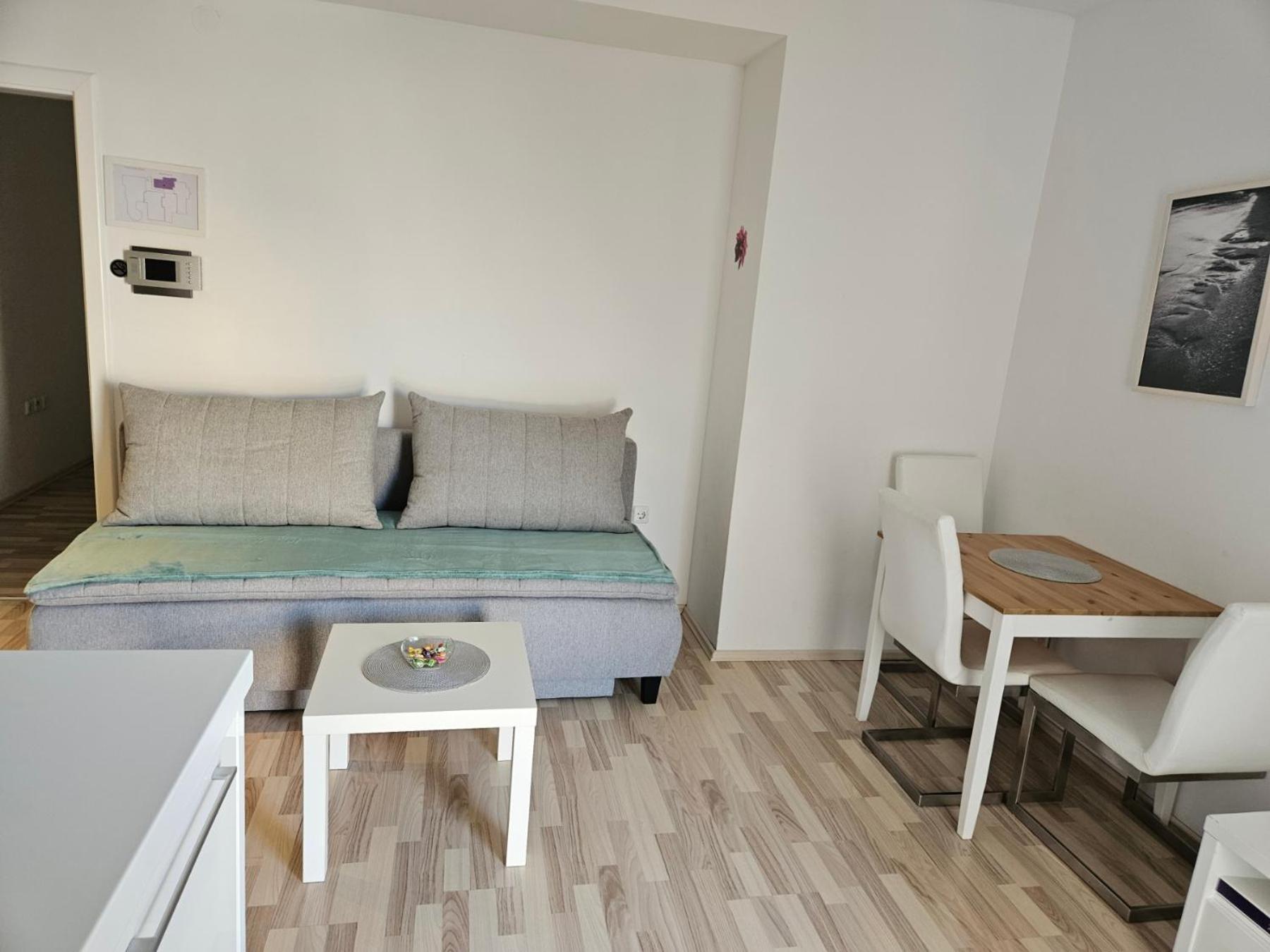 Apartments Barbati Novaglia Esterno foto