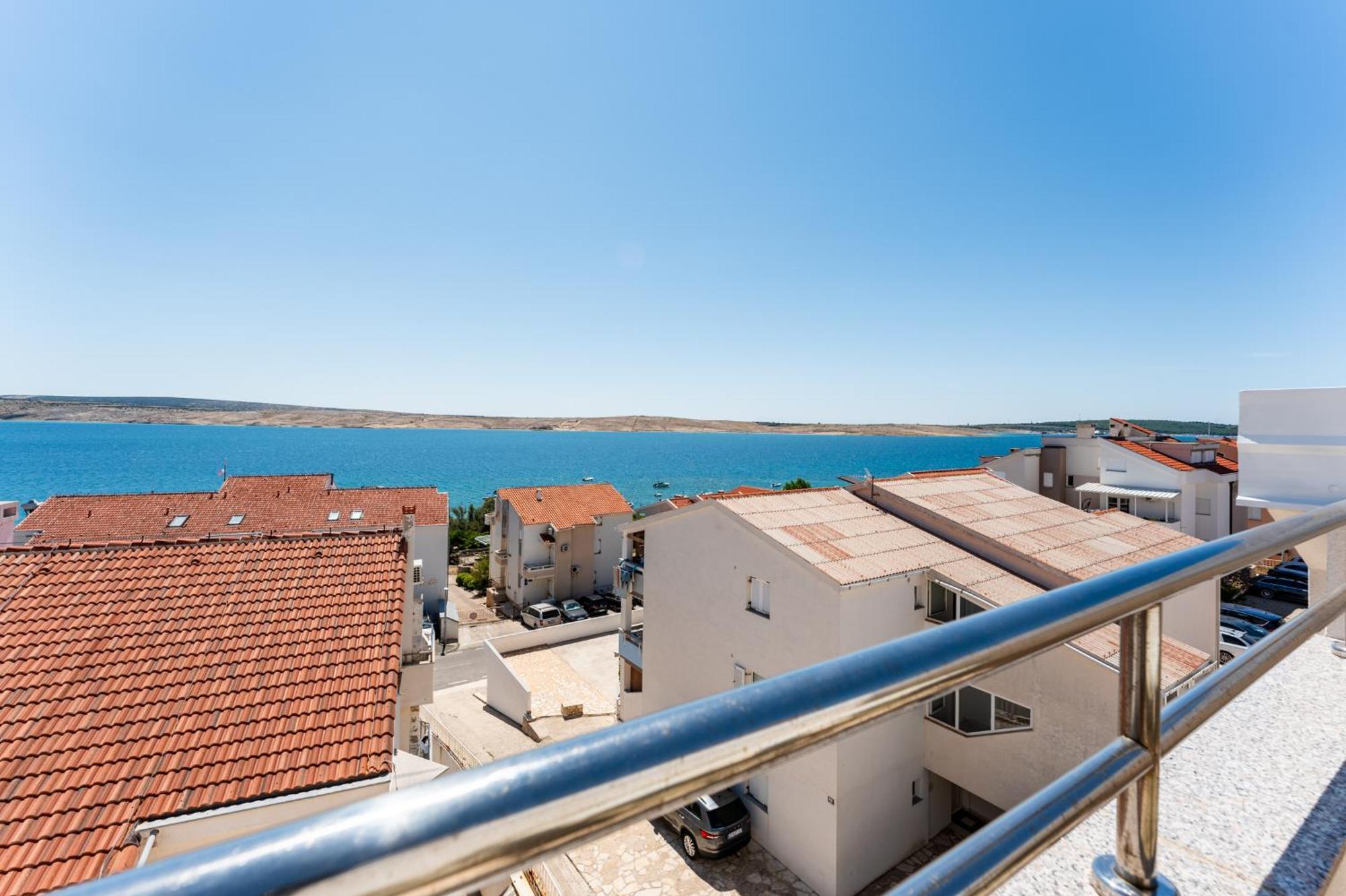Apartments Barbati Novaglia Esterno foto